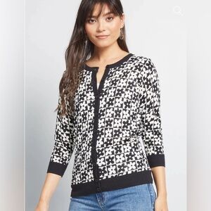 ModCloth‎ Geo Check Flower Cardigan Womens Size Small Retro Y2K Funky 3/4 Sleeve